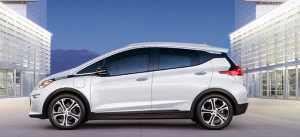 Novo-Chevrolet-Bolt-2024-2-600x275 Novo Chevrolet Bolt 2024: Carros Elétricos, Tecnologia, Economia