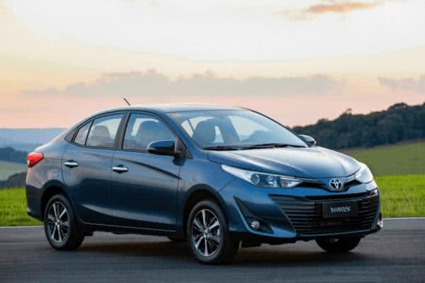 Novo-Toyota-Yaris-2024-1-600x400 Novo Toyota Vios 2024: Preço, Ficha Técnica, Novidades, Fotos